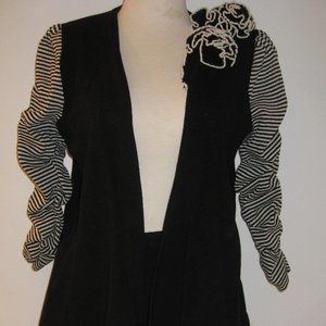 Vintage Fianona Women's Knit 2 Piece Suit Black/White Size Size Small